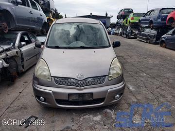 TOYOTA YARIS VERSO P2 1.3 84CV 02-05 -ricambi