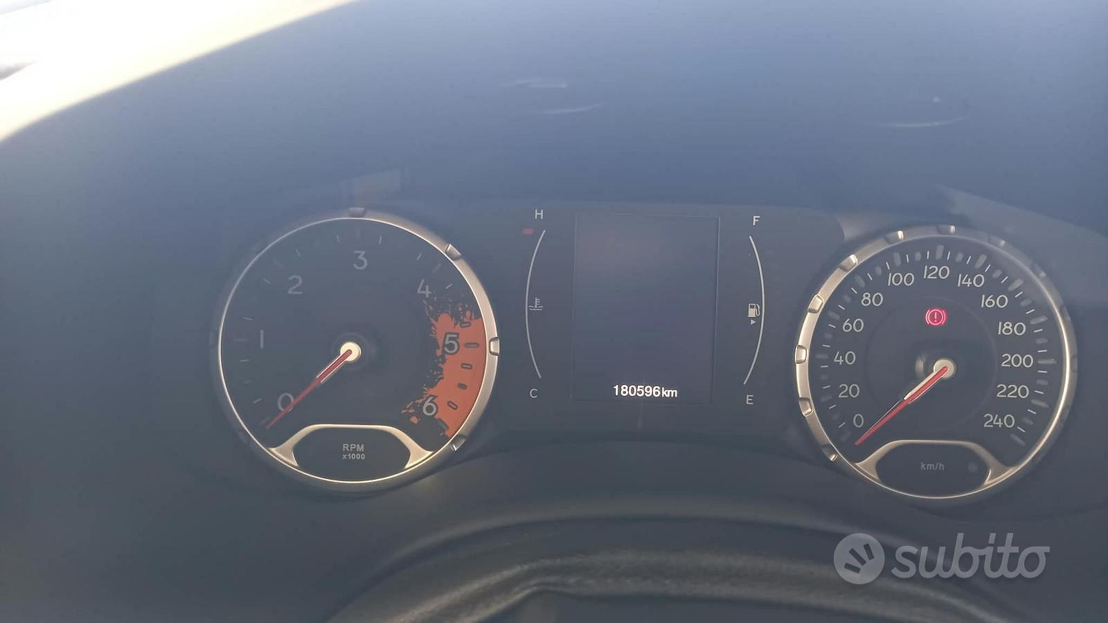 Jeep Renegade 2018 photo 3