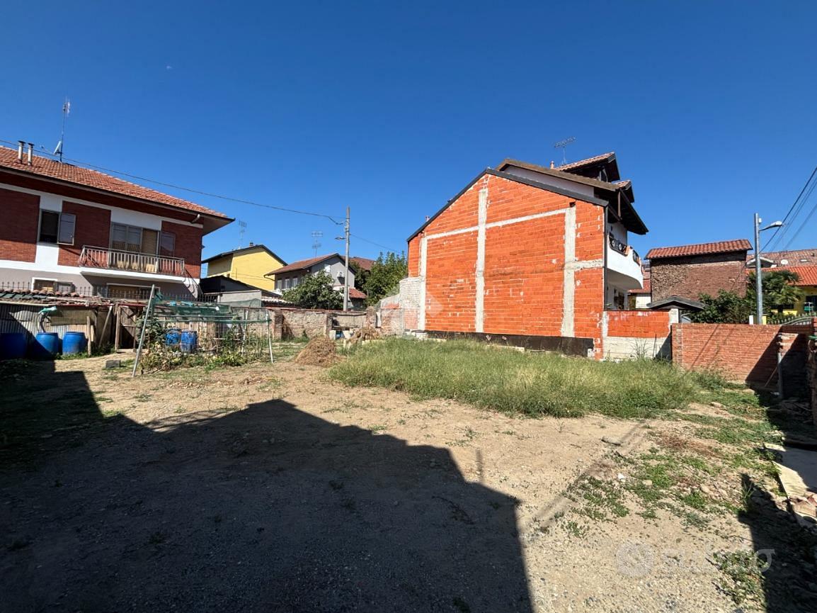 TER. RESIDENZIALE A CHIVASSO - Vista 4