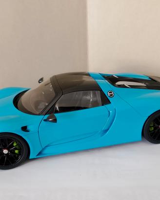 Porsche 918 AUTOART 