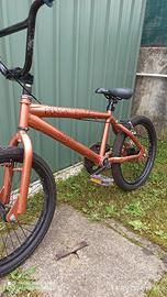 Bmx taglia 20