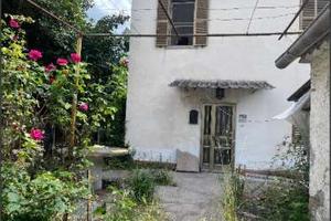 Porzione di Casa a San Giovanni Incarico