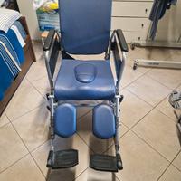 sedia a rotelle comoda