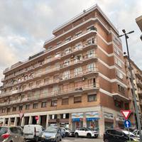 Appartamento a 100 metri dal Corso V. Emanuele