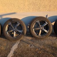 Treno gomme su cerchio r17 per Audi