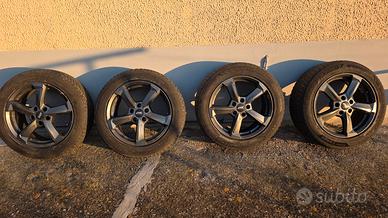 Treno gomme su cerchio r17 per Audi