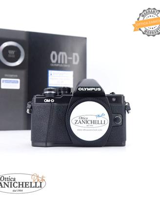 Olympus E-M10 II 7780 Scatti  + Grip Usato (G100)