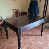 tavolo in legno