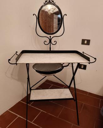 Toilette in ferro battuto