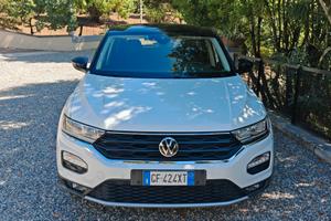 Volkswagen T Roc TSI 120 cv 