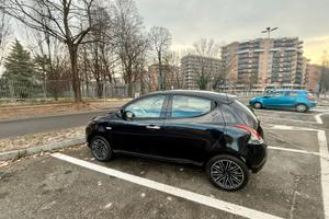 Lancia Ypsilon full optional