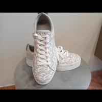 Scarpe Guess 