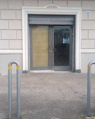 Locale commerciale 65 m²