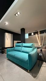 Divano letto nuovo da esposizione
