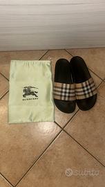 ciabatte burberry