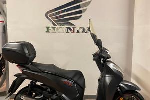 Honda SH 300 i sporty