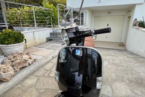 Piaggio Vespa PX 125