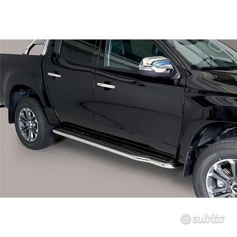 Mitsubishi L200 Pedane piane inox