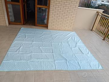 Copritavolo / copriletto vintage ricamato verde ac