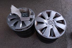 Cerchi ferro 14 pollici Peugeot Citroen Toyota