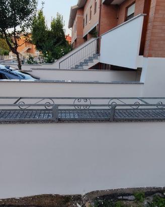 Fioriera in metallo