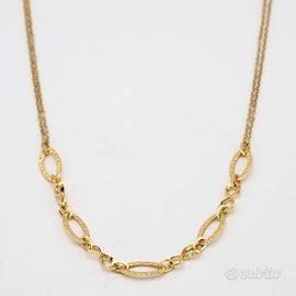 Collana in oro giallo 9 kt con centrale S.3