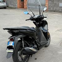 Sh 125