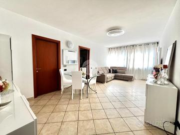 3 LOCALI A MONCALIERI