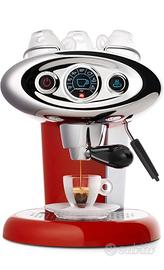 illy Macchina da Caffè a Capsule X7.1