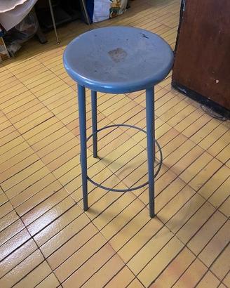 Sgabello vintage da laboratorio