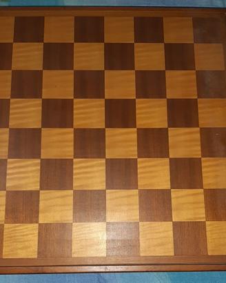 Scacchiera Dal Negro 48x48 con scacchi