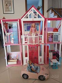 Casa di Barbie con 2 bambole e auto