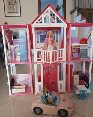 Casa di Barbie con 2 bambole e auto