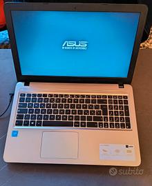 ASUS F540N – 500GB