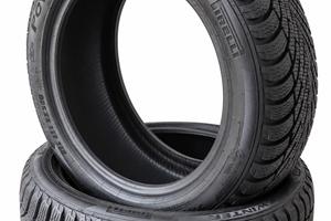 2 PZ Pirelli Winter powercy 225/40 R18 92v 