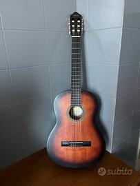 chitarra acustica Valencia 