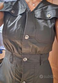 vestito smanicato, Kaos