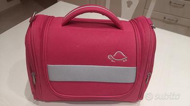 Beauty Case Carpisa Fuxia come nuovo