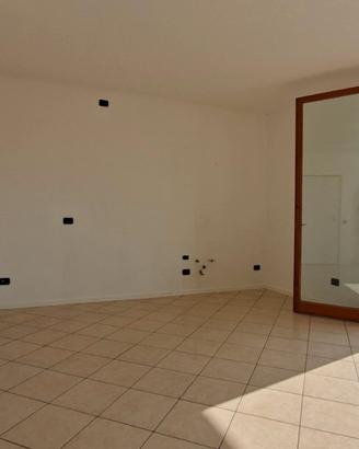 Trilocale con box