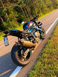Bmw M1000R Competition