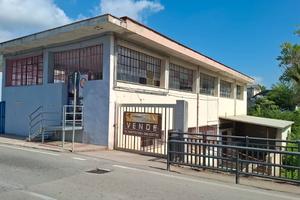 Palazzina due livelli con parcheggio