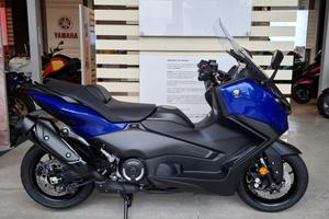 Yamaha T Max 560