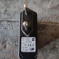 Alimentatore Power Supply uscita 5V 0,3 A