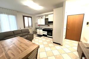 CAVARZERE: 111A: Appartamento al secondo piano