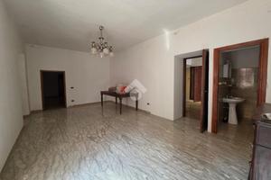 5 LOCALI A PESCOSOLIDO