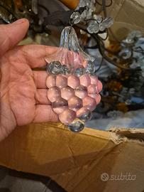 Lampadario d'epoca a tema uva e frutta