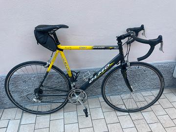 Bici da corsa Olmo