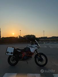 KTM 1090 Adventure R