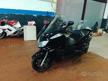 Yamaha majesty 400 2006 motore 40000 km