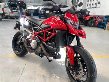 Ducati Hypermotard 950 accessoriata